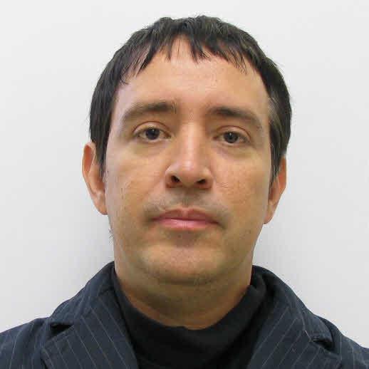Dr. Roberto Campa Mada